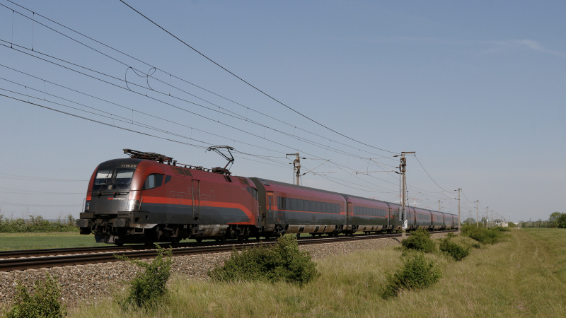 Railjet e OBB 1116 217 Götzendorf an der Leitha