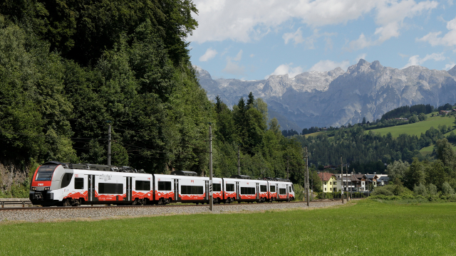 OBB 4748 535  St. Johann im Pongau