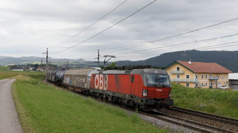OBB 1293 185 Straßwalchen