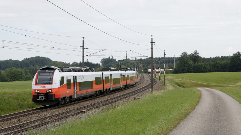OBB 4744 588 Straßwalchen