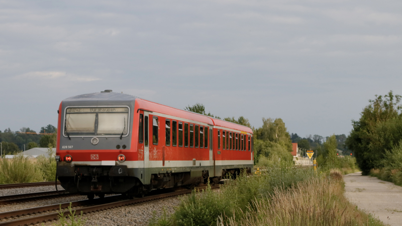 DB 628 567 Tussling