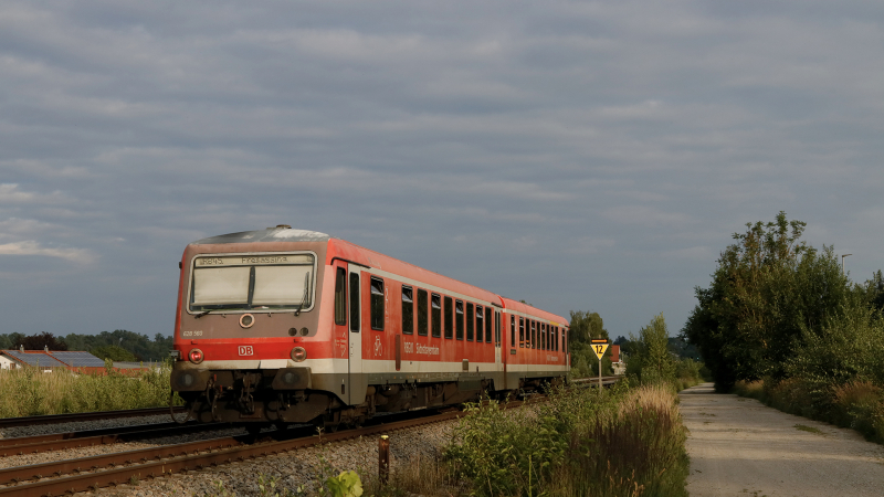DB 628 560 Tussling