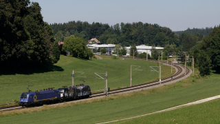 ES64U2 010 and 021 Smart Rail Traunstein