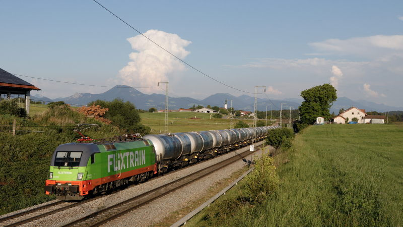 FlixTrain 242 516 Horafing