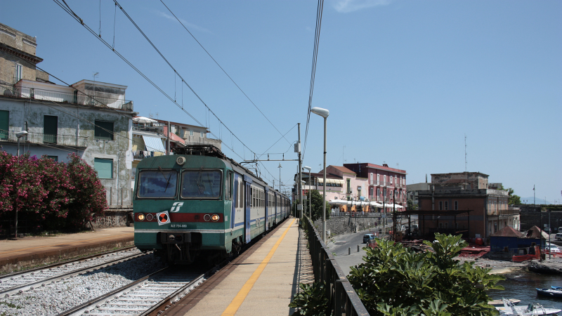 ALe724 080 Portici